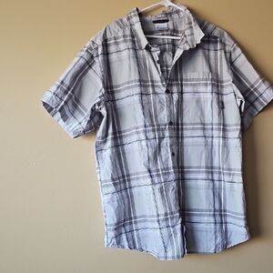 Columbia Gray Casual Button Down Shirt Lightweight